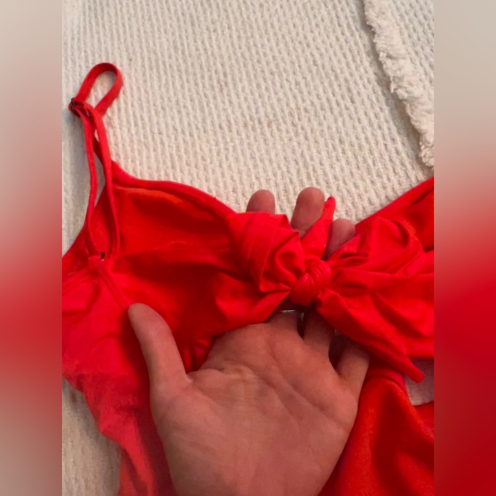 Red one piece - Picture 3 of 3